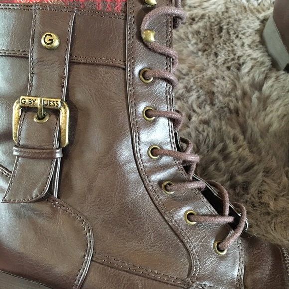 Boots - Picture 7 of 8